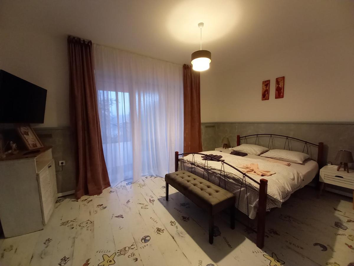 Casa Lui Marc Villa Orşova Eksteriør billede